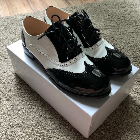 Odema Shoes - Classic Black and White Wingtip Shoes - Size 10